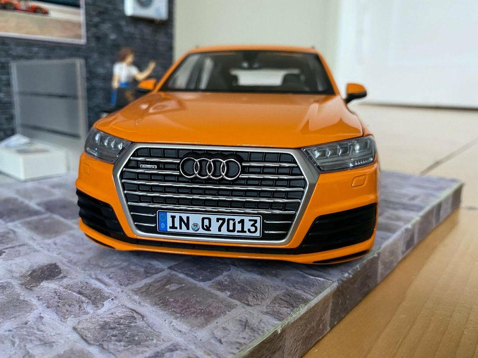 Audi Q7 Minichamps 1:18 Tuning Umbau in OVP in Erfurt