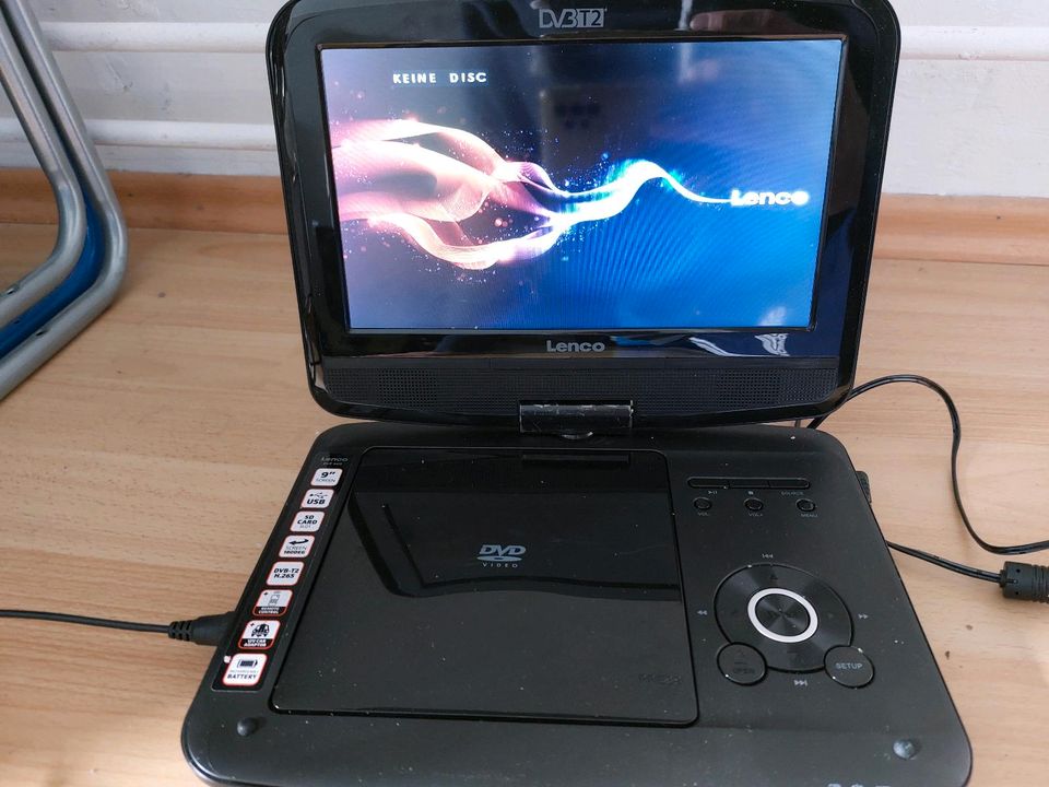 Lenco DVB T 2 mit DVD Player in Hamburg