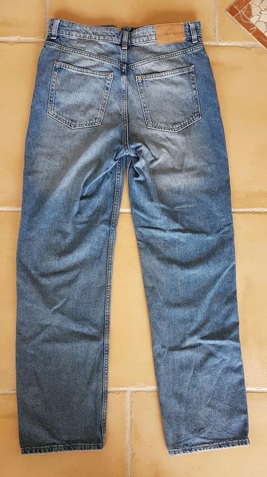 H&M Jeans Gr. 38 / 90's Straight ultra high waist in Reckendorf