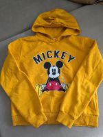 Disney Pulli Mickey Mouse Maus gelb Gr. 146/152 Brandenburg - Hennigsdorf Vorschau