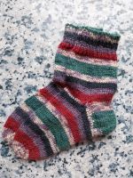 Gestrickte Kindersocken Gr. 26/27 Niedersachsen - Gnarrenburg Vorschau