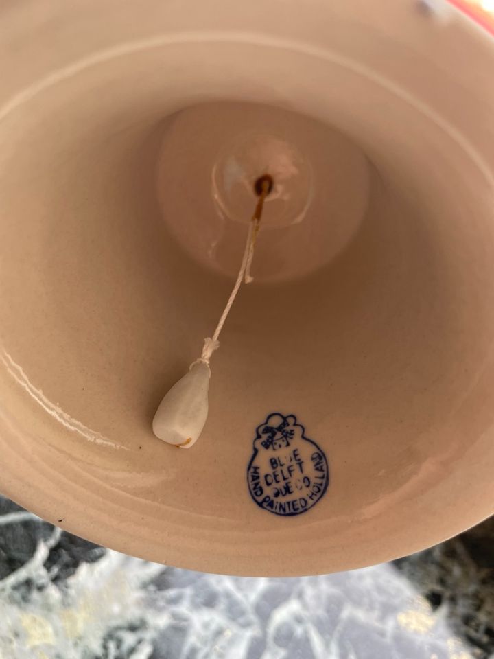 Tischglocke Porzellan Glocke aus Holland mit Stempel in Haßloch
