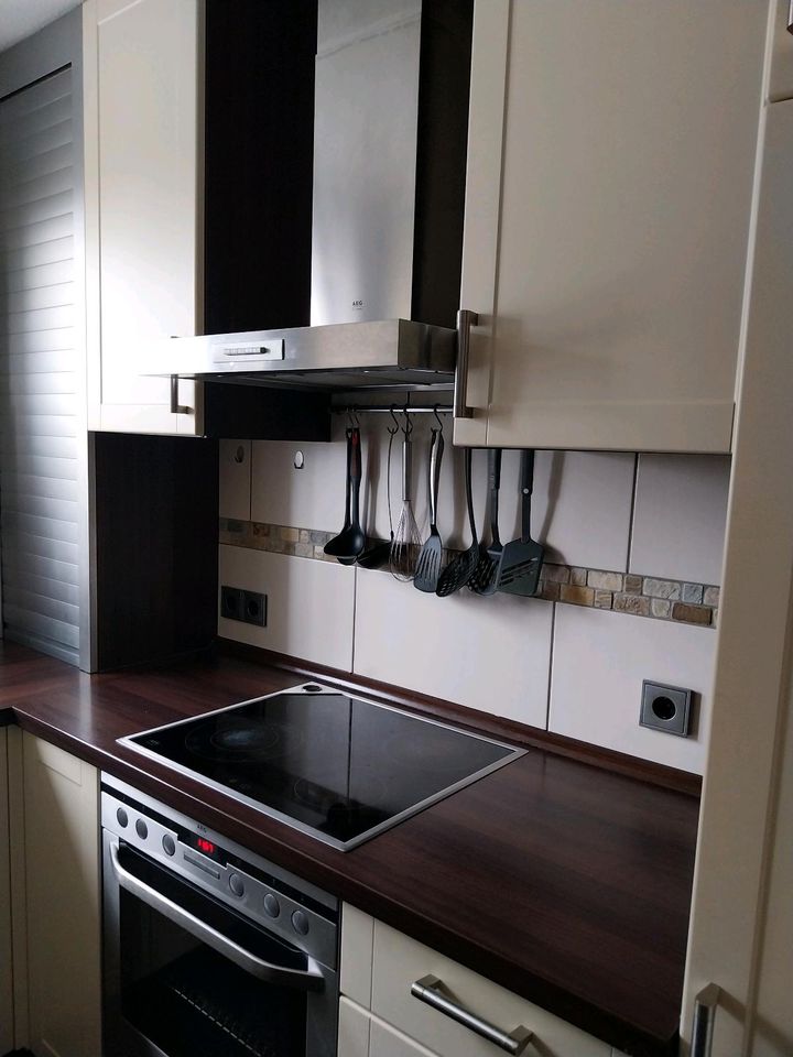 Einbauküche Nollte mit Elektro Geräten in Laupheim