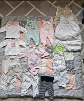 Babykleidung Gr. 50/56 Paket Nordrhein-Westfalen - Vettweiß Vorschau