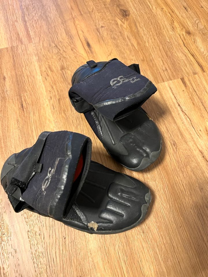 Neopren Schuhe Surfen 5mm billabong in Hamburg