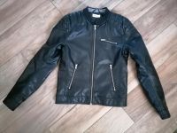 H&M Kunstleder Jacke Gr 158 schwarz Hessen - Allendorf Vorschau