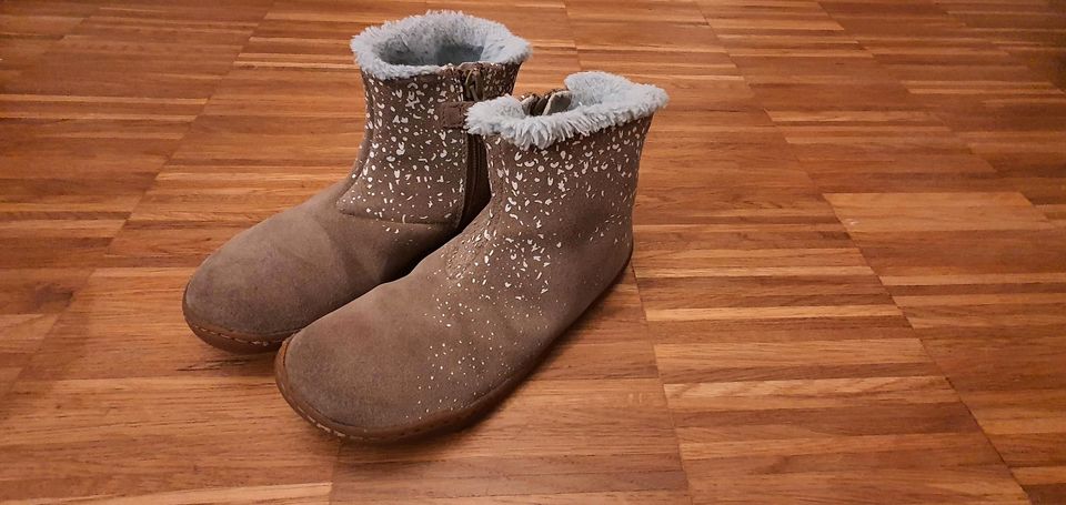 Camper Peu Stiefeletten 32 in Bamberg