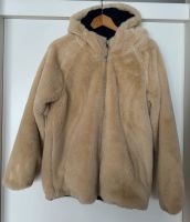 Tchibo kuschelige Winterjacke, Wendejacke Gr. 170/176 Stuttgart - Weilimdorf Vorschau