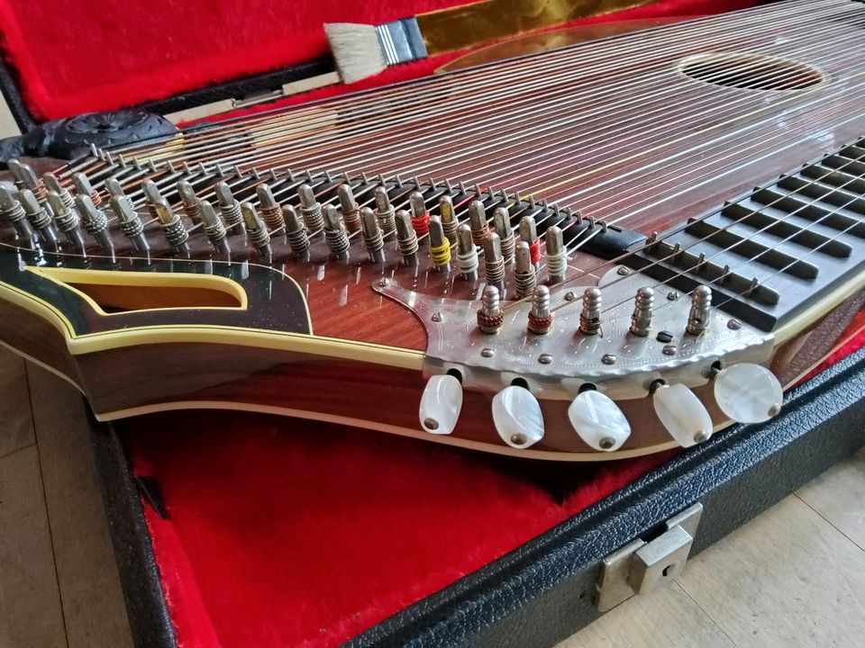 Harfenzither Sandner H1, top Zustand in Sinzing