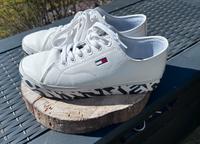 Sneaker - Tommy Hilfiger Dresden - Leubnitz-Neuostra Vorschau