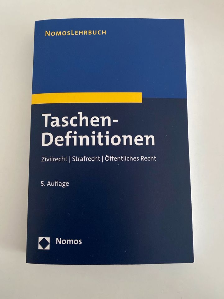Nomos Taschendefinitionen 5. Auflage in Solingen