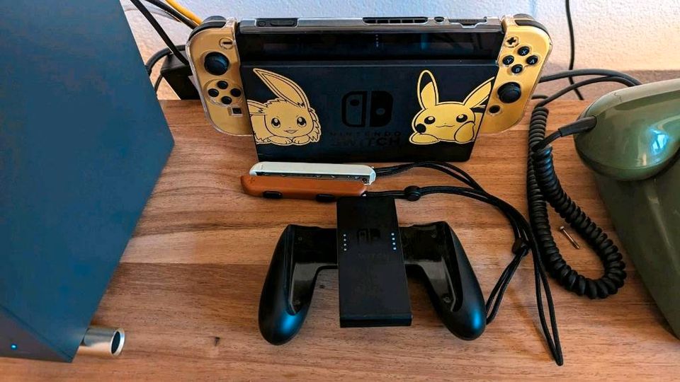 Nintendo Switch Pokemon Go Pikatchu Edition OVP in Kronau