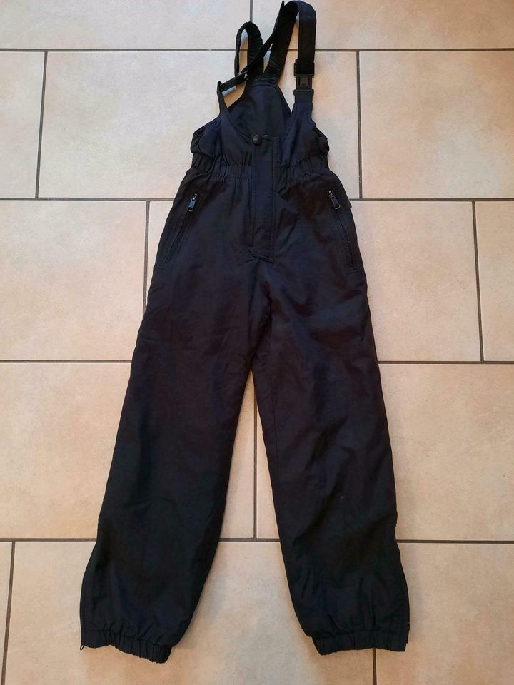 Skihose Latzhose Kinder 140 in Kerken