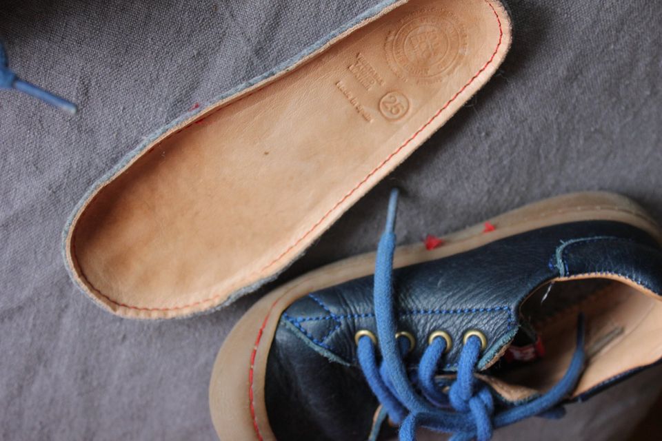 Pololo Halbschuh Sneaker Mini Farbe Blau, Größe 25 in Wrestedt
