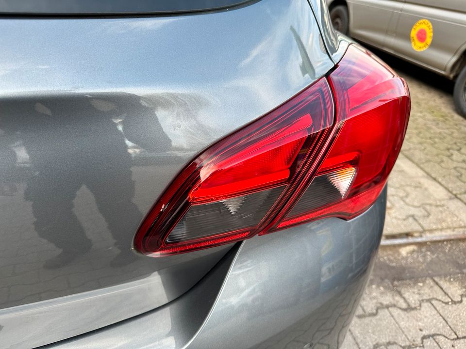 Opel Corsa E X15 Rückleuchte Rücklicht hinten rechts außen innen✅ in Bottrop