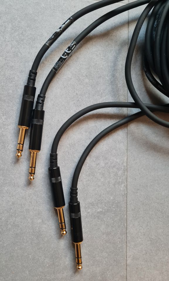 2 Cordial Microphone cable in Berlin