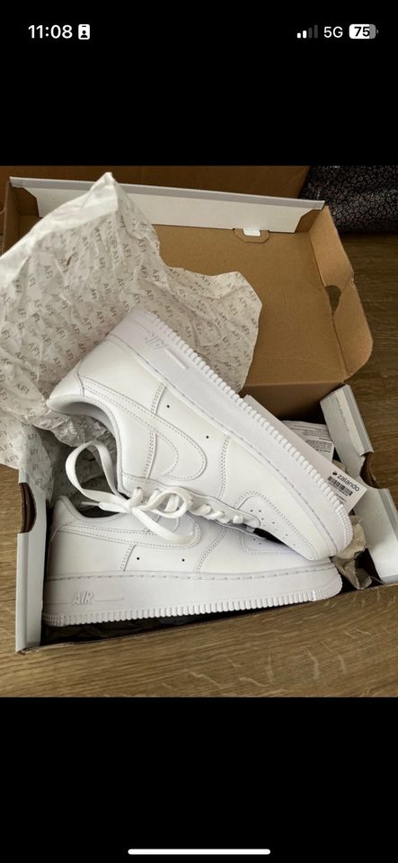 Nike Air Force 1 ‘07 neu weiß in Nürnberg (Mittelfr)