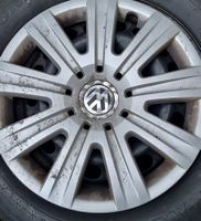 6 Winterreifen auf VW Stahlfelgen 215/65R16 98H Hessen - Biedenkopf Vorschau