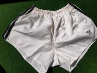 Glanzshorts Adidas Gr.8 Leipzig - Altlindenau Vorschau