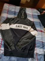 Herren Pullover mit Kapuze 3€ Festpreis ist nicht verhandelbar Brandenburg - Cottbus Vorschau