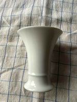 Vintage Kaiser Porzellan Trompete klassisch Vase Niedersachsen - Moormerland Vorschau