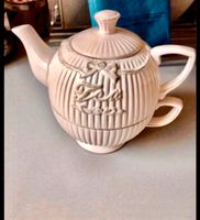 Teekanne und Tasse in einem, Teeset Hessen - Heusenstamm Vorschau