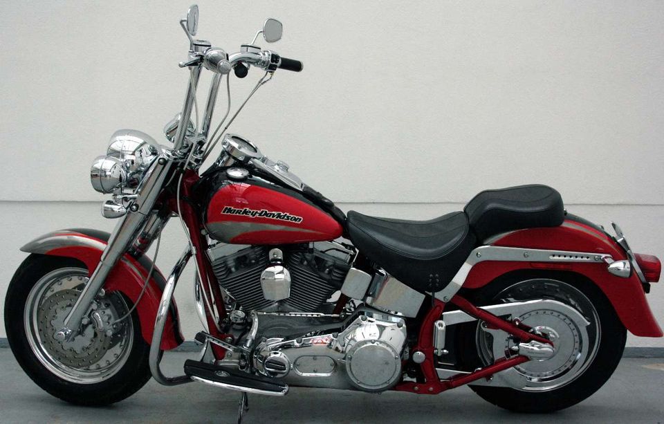 Harley-Davidson FLSTFSE Softail Fat Boy CVO Screamin' Eagle in Meinerzhagen