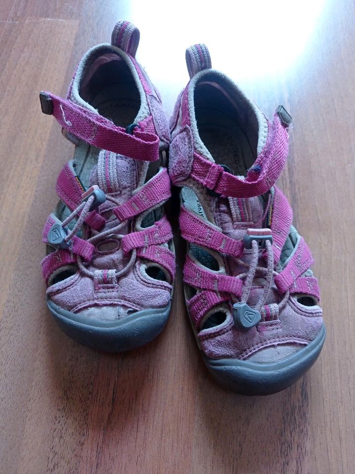 KEEN Sandalen 31 pink rosa Outdoor Trekking in Freital