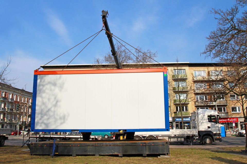 10` Fuß = 3m / 20` Fuß = 6m Bürocontainer Wohncontainer Baucontainer Aufenthaltscontainer WC Container Sanitärcontainer Containeranlagen (FABRIKNEU) - BUNDESWEIT in Regensburg