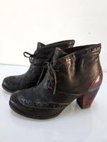 Stiefeletten von Airstep Größe 40 Bayern - Landshut Vorschau
