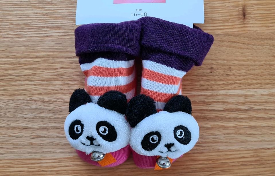 ‼️Babysocken Kindersocken Rasselsocken  Gr. 11 cm in Böblingen