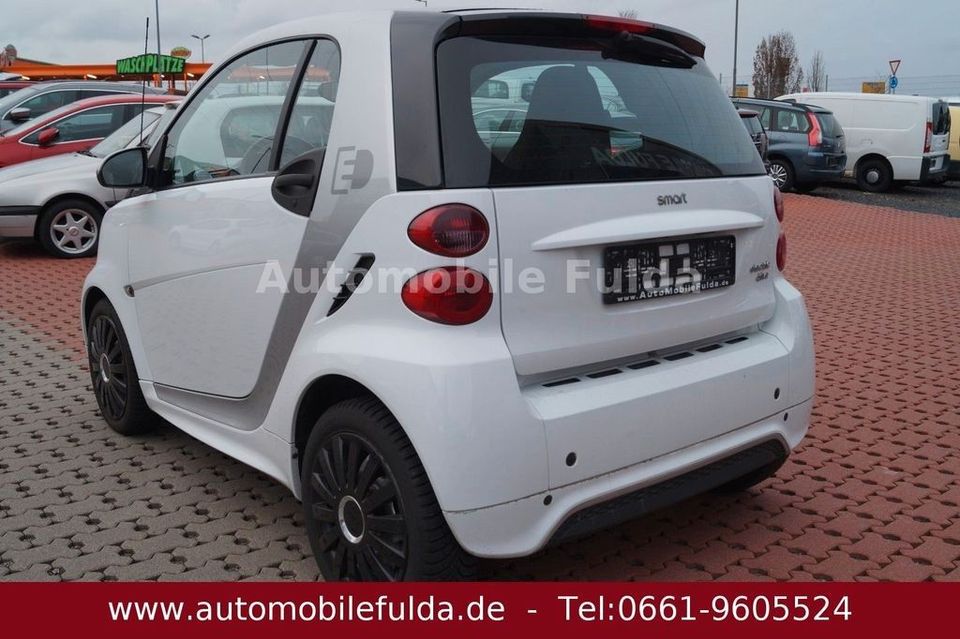 Smart ForTwo fortwo coupe electric drive in Künzell