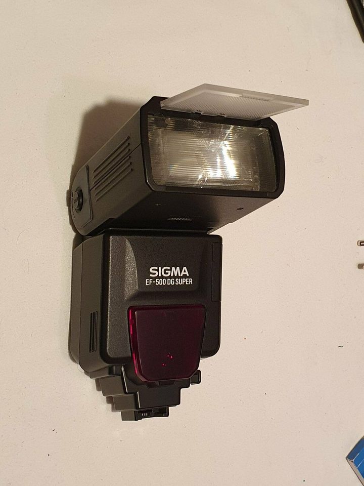 Spiegelreflexkamera Konica Minolta Dynax 5D (defekt) mit Zubehör in Rottenburg am Neckar