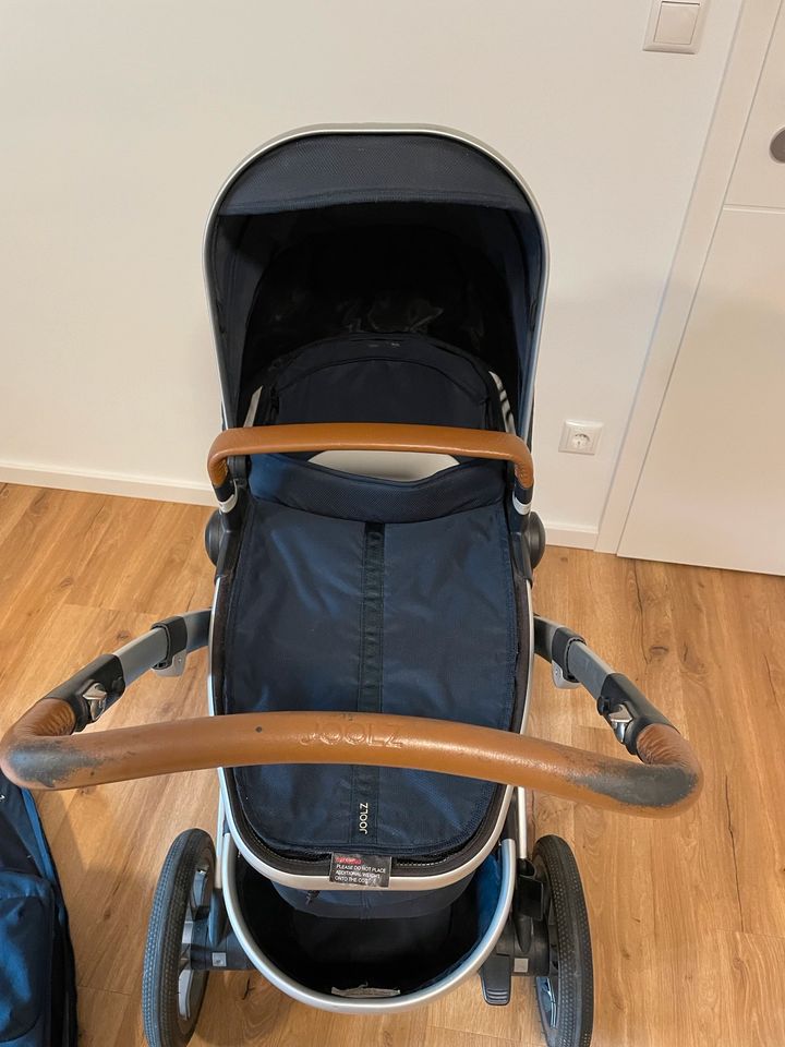 Joolz Geo Kinderwagen mit viel Zubehör in Hamburg