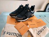 Louis Vuitton Run Away Sneaker Gr. 39 schwarz/braun FULLSET Baden-Württemberg - Ulm Vorschau