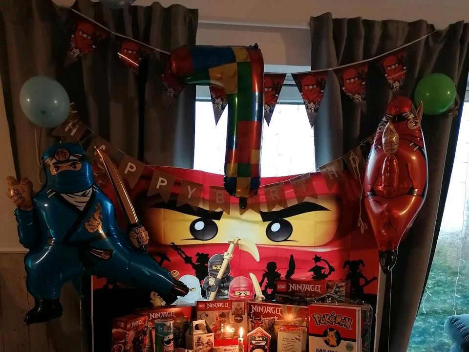 Helium Luftballon 2×Ninjago  Zahl 7, Ninjago Girlande in Quarnbek