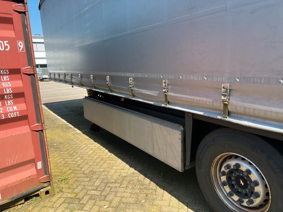 Schmitz Cargo Bull Sattelauflieger SCS 24/L-13.62 EB Bauj 2019 in Langen Emsland