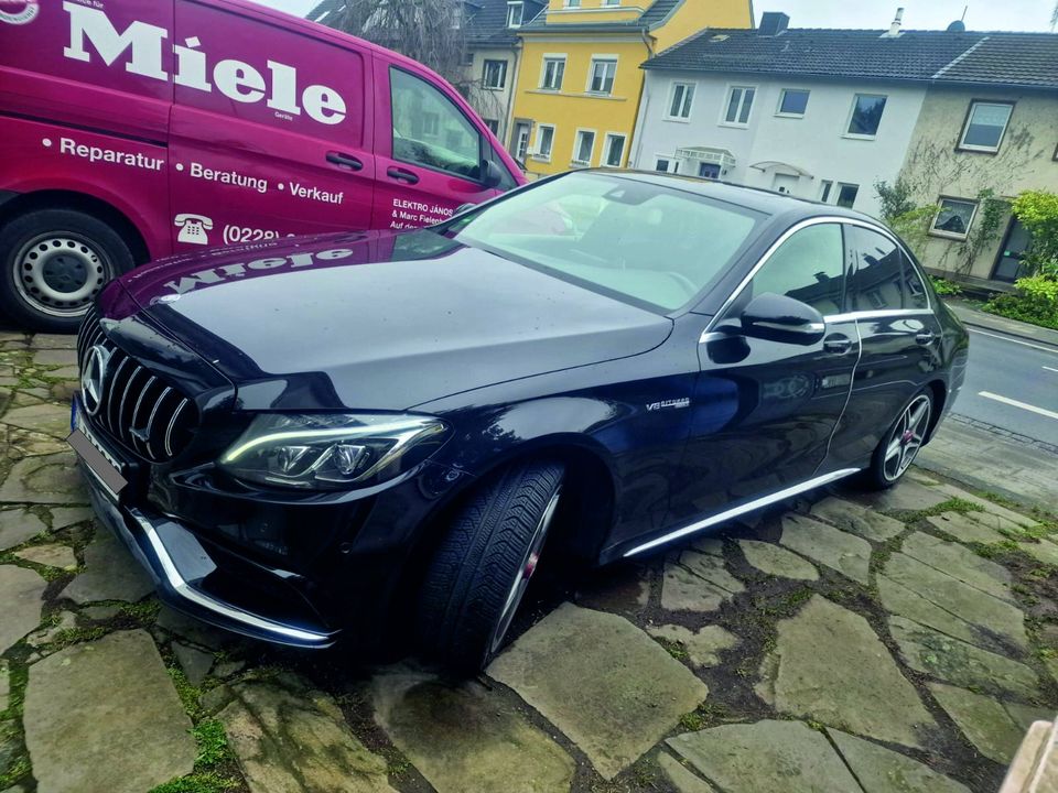 Mercedes 220 C Bluetec AMG Line Tausch möglich in Bonn