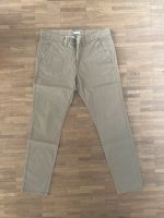 Esprit Chino Hose Stoffhose 31 32 Niedersachsen - Lüneburg Vorschau