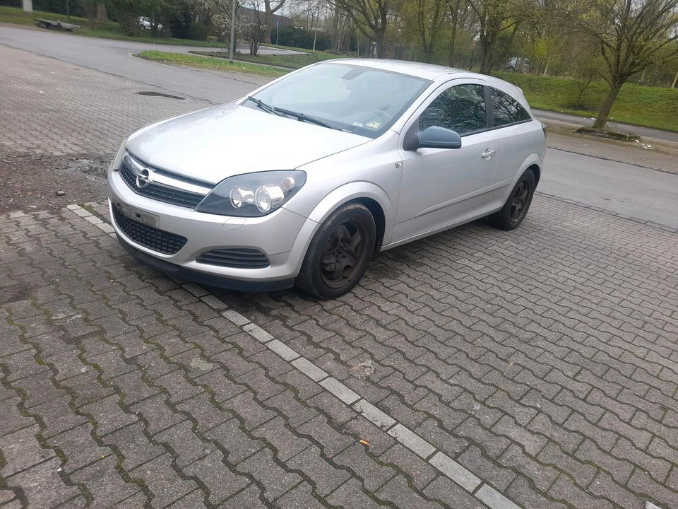 Opel astra OPC in Essen