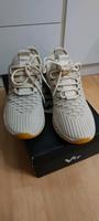 NEU Sneaker Freizeitschuhe Sportschuhe Gr. 36-37 Bayern - Fürstenfeldbruck Vorschau