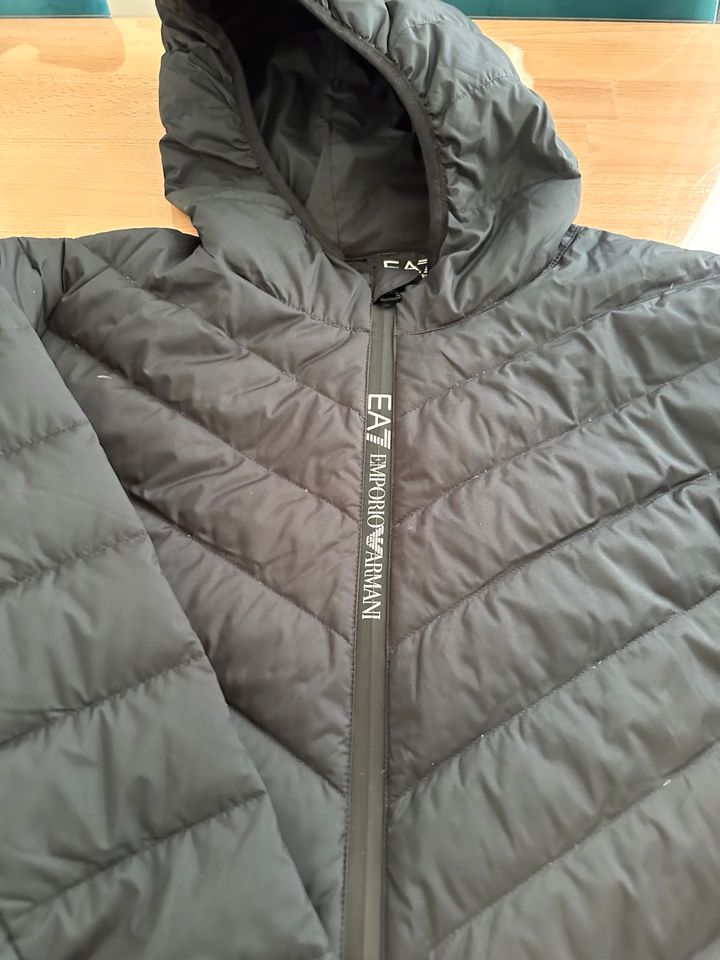 Armani Jacke, Größe XL in Siegen