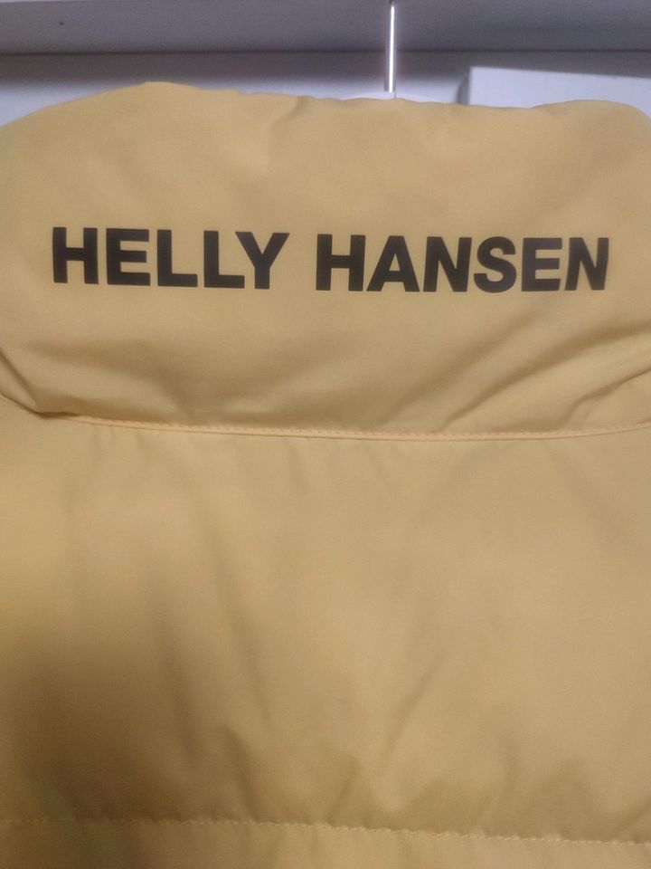 Helly Hansen Steppjacke mit Wendefunktion in gelb in Aachen