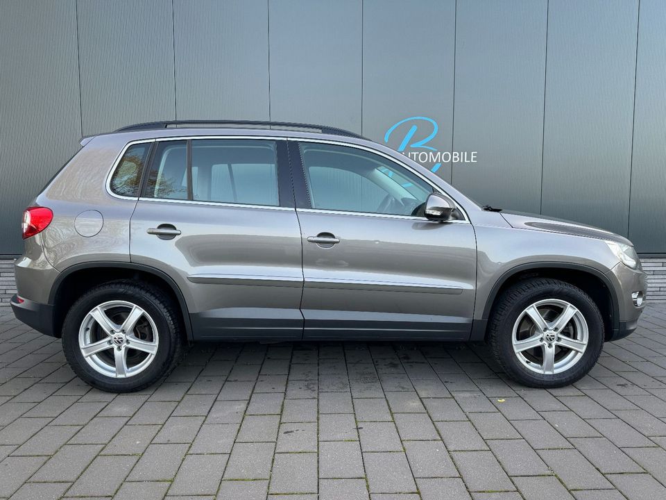 Volkswagen Tiguan 2.0 TSI 4MOTION "Track & Field"*PDC*SHZ* in Freren