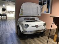 50´s Fiat 500 Retro Minibar Kühlschrank Sammlerobjekt Niedersachsen - Harsefeld Vorschau