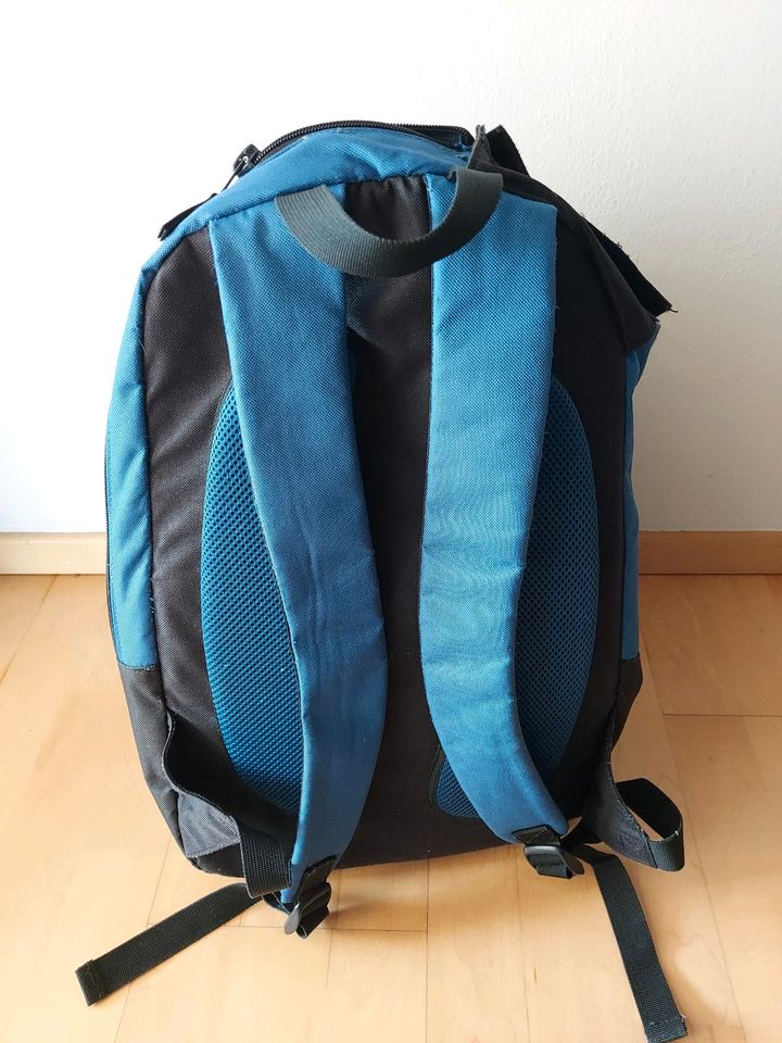 ***Wilson Tennisrucksack*** in Waidhofen