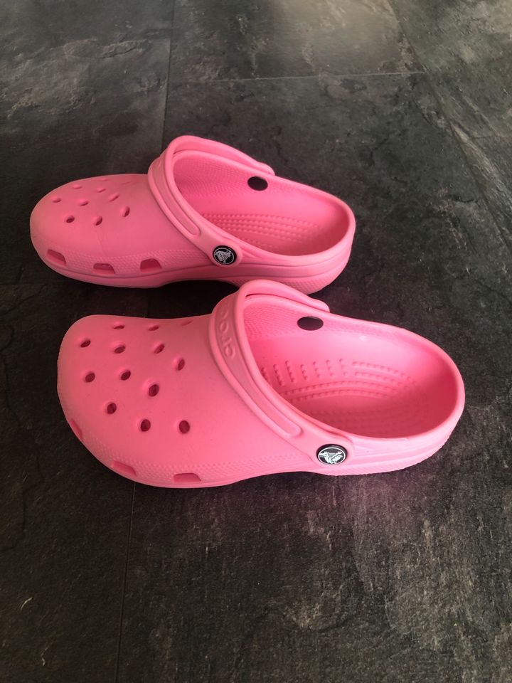 Crocs classic clog Größe 34 in Altenholz