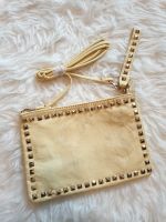 Handtasche Clutch Abendtasche Tasche mit Nieten in gelb Nordrhein-Westfalen - Remscheid Vorschau