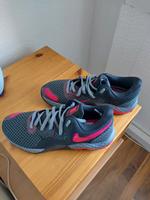 Nike Sportschuh Größe 47 Sachsen - Großenhain Vorschau