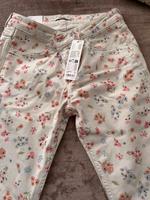 Esprit Sommerhose Weiß mit Blümchen S Hessen - Tann Vorschau